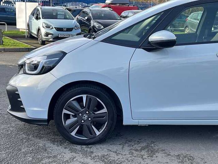 Honda Jazz Hybrid 1.5 h i-MMD Advance Hatchback 5dr Petrol Hybrid eCVT Euro 6 (s/s) (122 ps) 