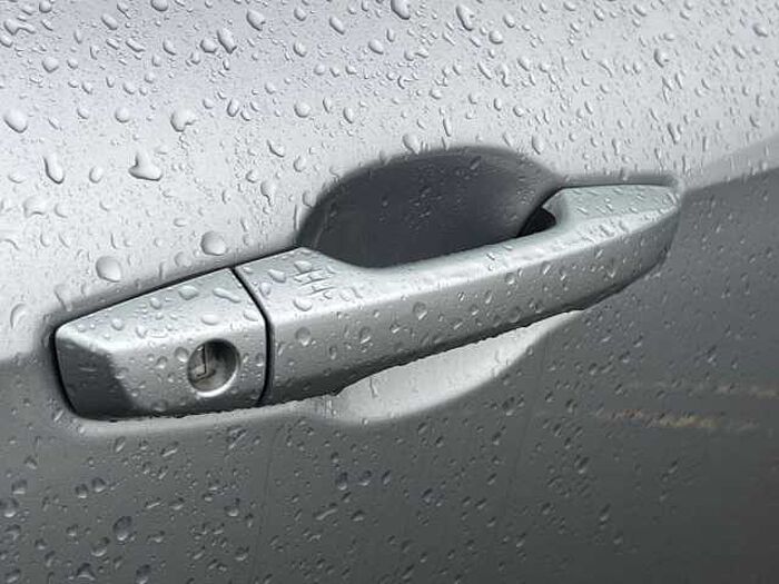 Honda CR-V Hybrid 2.0 h i-MMD SR SUV 5dr Petrol Hybrid eCVT 4WD Euro 6 (s/s) (184 ps) 