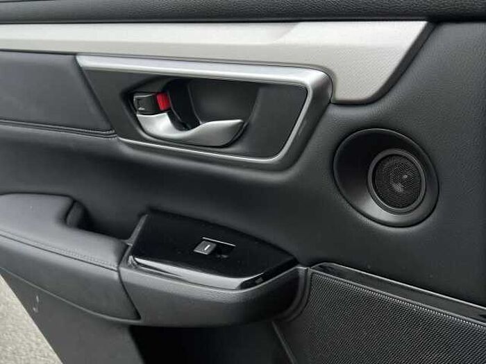 Honda CR-V Hybrid 2.0 h i-MMD SR SUV 5dr Petrol Hybrid eCVT 4WD Euro 6 (s/s) (184 ps) 