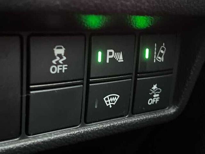 Honda CR-V Hybrid 2.0 h i-MMD SR SUV 5dr Petrol Hybrid eCVT 4WD Euro 6 (s/s) (184 ps) 