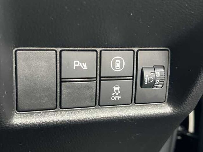 Honda Jazz Hybrid 1.5 h i-MMD Crosstar EX Hatchback 5dr Petrol Hybrid eCVT Euro 6 (s/s) (107 ps) 