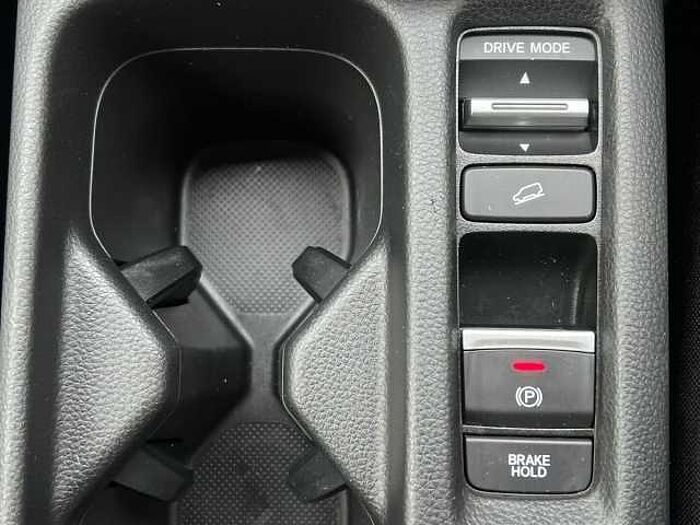 Honda HR-V Hybrid 1.5 h i-MMD Advance SUV 5dr Petrol Hybrid CVT Euro 6 (s/s) (131 ps) 