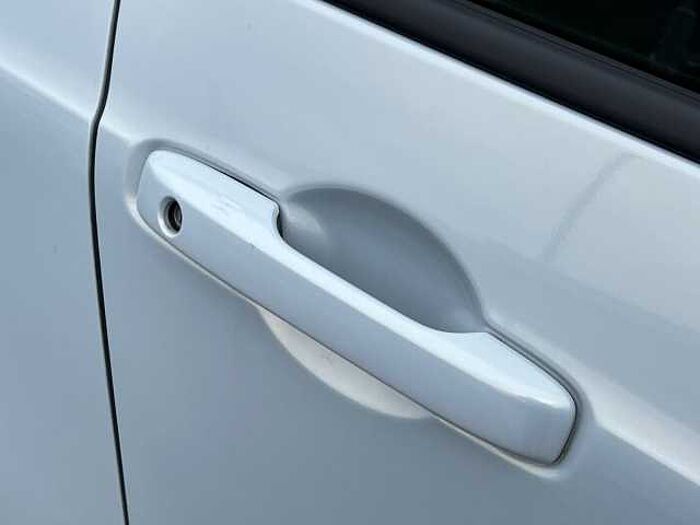 Honda Jazz Hybrid 1.5 h i-MMD Advance Hatchback 5dr Petrol Hybrid eCVT Euro 6 (s/s) (122 ps) 