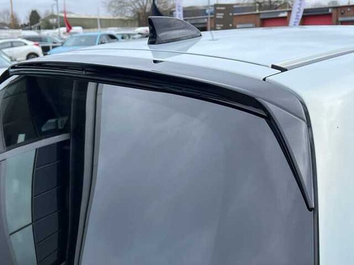 Honda Jazz Hybrid 1.5 h i-MMD Advance Hatchback 5dr Petrol Hybrid eCVT Euro 6 (s/s) (122 ps) 