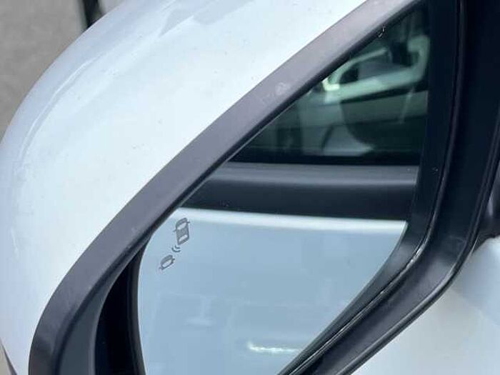 Honda Jazz Hybrid 1.5 h i-MMD Advance Hatchback 5dr Petrol Hybrid eCVT Euro 6 (s/s) (122 ps) 