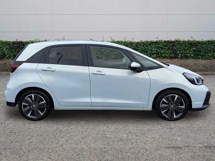 Honda Jazz Hybrid 1.5 h i-MMD Advance Hatchback 5dr Petrol Hybrid eCVT Euro 6 (s/s) (122 ps) 