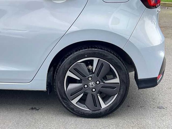 Honda Jazz Hybrid 1.5 h i-MMD Advance Hatchback 5dr Petrol Hybrid eCVT Euro 6 (s/s) (122 ps) 