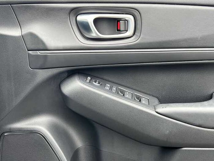 Honda HR-V Hybrid 1.5 h i-MMD Elegance SUV 5dr Petrol Hybrid CVT Euro 6 (s/s) (131 ps) 