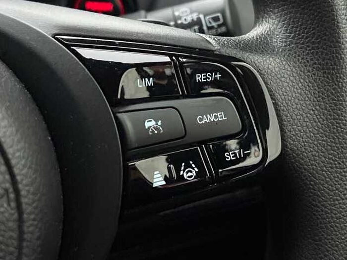 Honda HR-V Hybrid 1.5 h i-MMD Elegance SUV 5dr Petrol Hybrid CVT Euro 6 (s/s) (131 ps) 