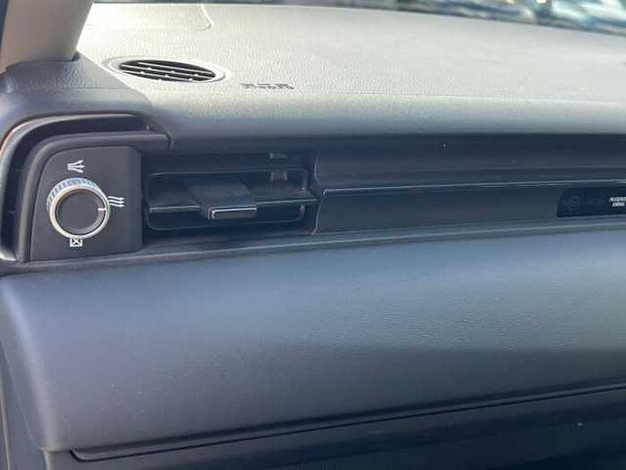 Honda HR-V Hybrid 1.5 h i-MMD Elegance SUV 5dr Petrol Hybrid CVT Euro 6 (s/s) (131 ps) 