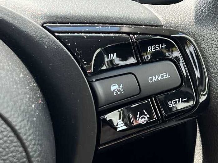 Honda HR-V Hybrid 1.5 h i-MMD Elegance SUV 5dr Petrol Hybrid CVT Euro 6 (s/s) (131 ps) 