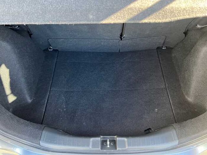 Honda Jazz 1.3 i-VTEC SE Navi Hatchback 5dr Petrol CVT Euro 6 (s/s) (102 ps) 