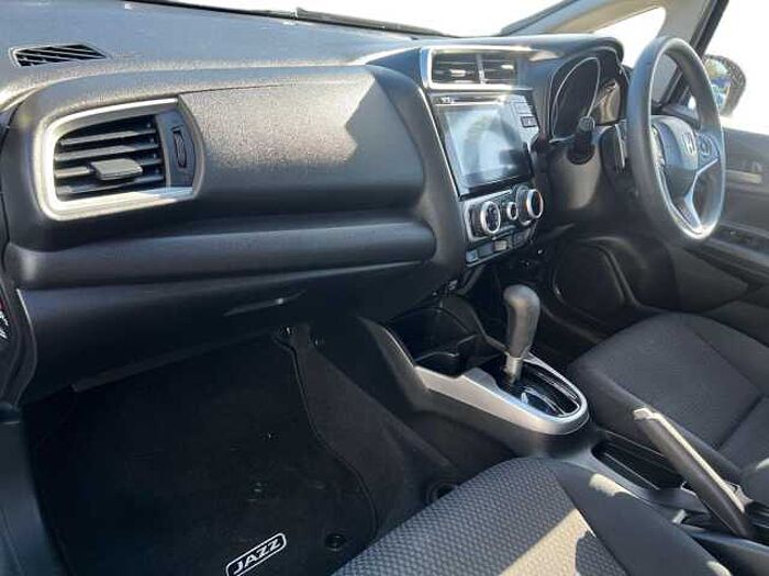 Honda Jazz 1.3 i-VTEC SE Navi Hatchback 5dr Petrol CVT Euro 6 (s/s) (102 ps) 