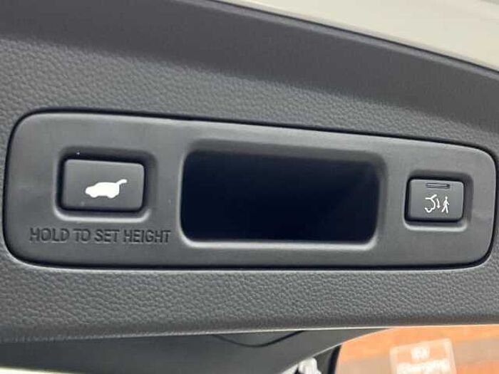 Honda HR-V Hybrid 1.5 h i-MMD Advance SUV 5dr Petrol Hybrid CVT Euro 6 (s/s) (131 ps) 
