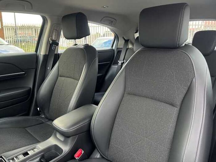 Honda HR-V Hybrid 1.5 h i-MMD Advance SUV 5dr Petrol Hybrid CVT Euro 6 (s/s) (131 ps) 