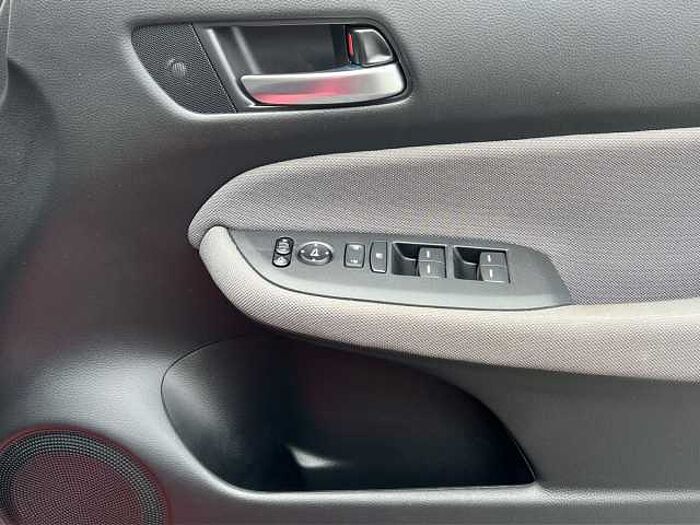 Honda Jazz Hybrid 1.5 h i-MMD Crosstar EX Hatchback 5dr Petrol Hybrid eCVT Euro 6 (s/s) (107 ps) 