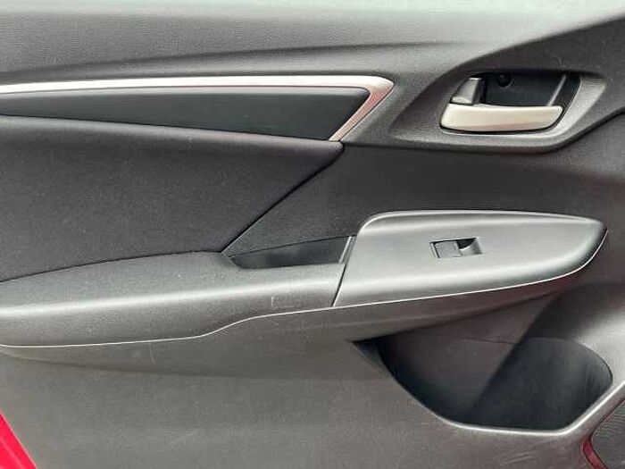 Honda Jazz 1.3 i-VTEC SE Hatchback 5dr Petrol CVT Euro 6 (s/s) (102 ps) 