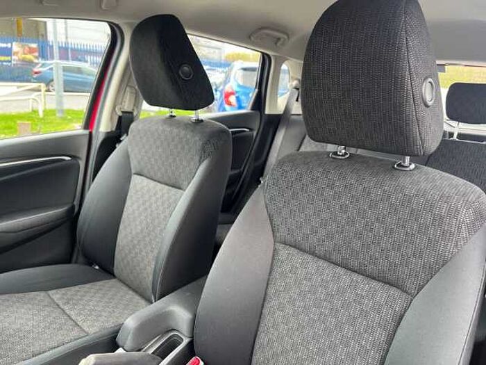 Honda Jazz 1.3 i-VTEC SE Hatchback 5dr Petrol CVT Euro 6 (s/s) (102 ps) 