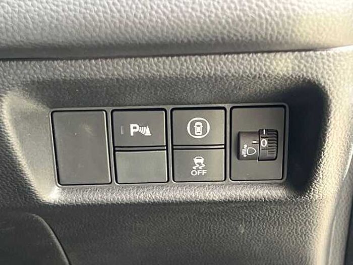 Honda Jazz Hybrid 1.5 h i-MMD SR Hatchback 5dr Petrol Hybrid eCVT Euro 6 (s/s) (109 ps) 