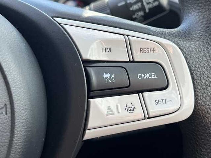 Honda Jazz Hybrid 1.5 h i-MMD SR Hatchback 5dr Petrol Hybrid eCVT Euro 6 (s/s) (109 ps) 