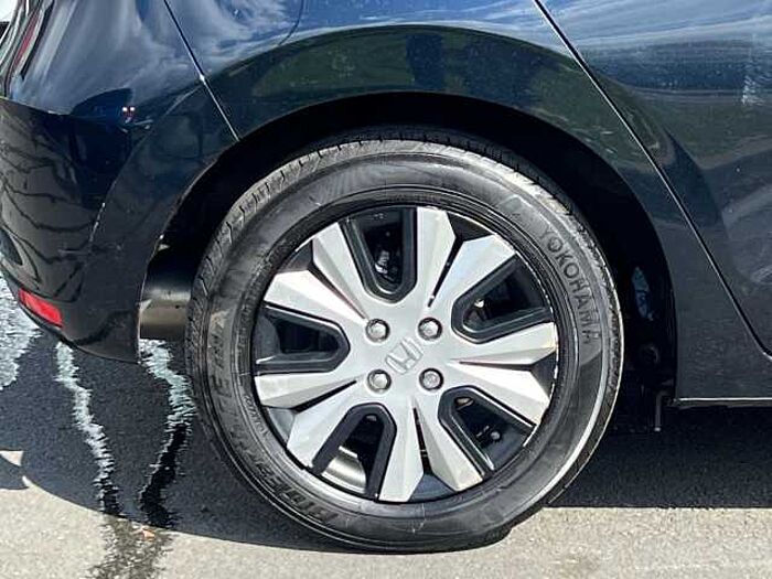 Honda Jazz Hybrid 1.5 h i-MMD SR Hatchback 5dr Petrol Hybrid eCVT Euro 6 (s/s) (109 ps) 