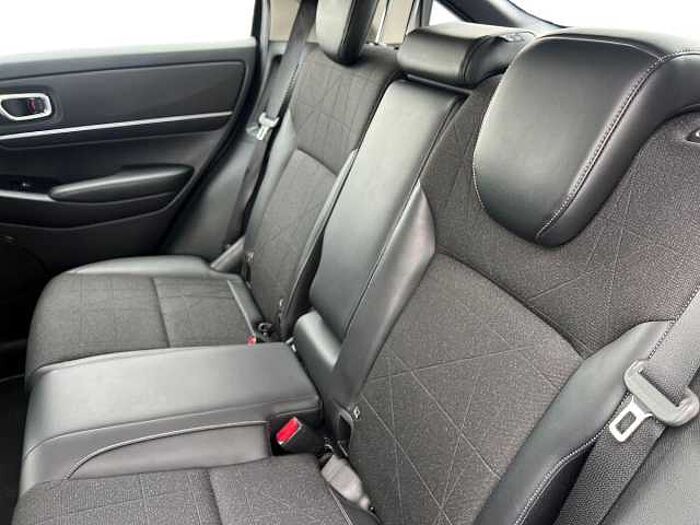 Honda HR-V Hybrid 1.5 h i-MMD Advance SUV 5dr Petrol Hybrid CVT Euro 6 (s/s) (131 ps) 