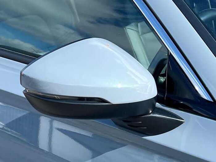 Honda Civic Hybrid 2.0 h i-MMD Advance Hatchback 5dr Petrol Hybrid eCVT Euro 6 (s/s) (184 ps) 