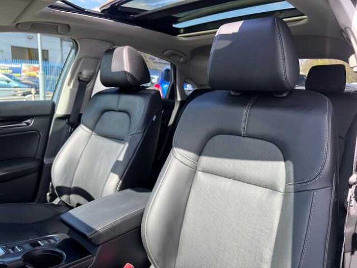 Honda Civic Hybrid 2.0 h i-MMD Advance Hatchback 5dr Petrol Hybrid eCVT Euro 6 (s/s) (184 ps) 