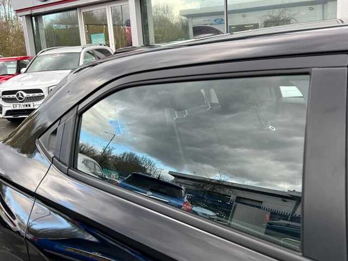 Honda HR-V Hybrid 1.5 h i-MMD Elegance SUV 5dr Petrol Hybrid CVT Euro 6 (s/s) (131 ps) 