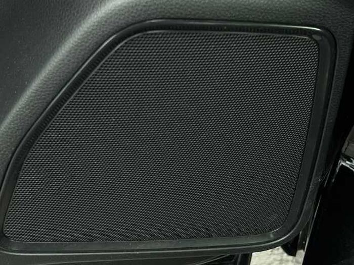 Honda HR-V Hybrid 1.5 h i-MMD Elegance SUV 5dr Petrol Hybrid CVT Euro 6 (s/s) (131 ps) 