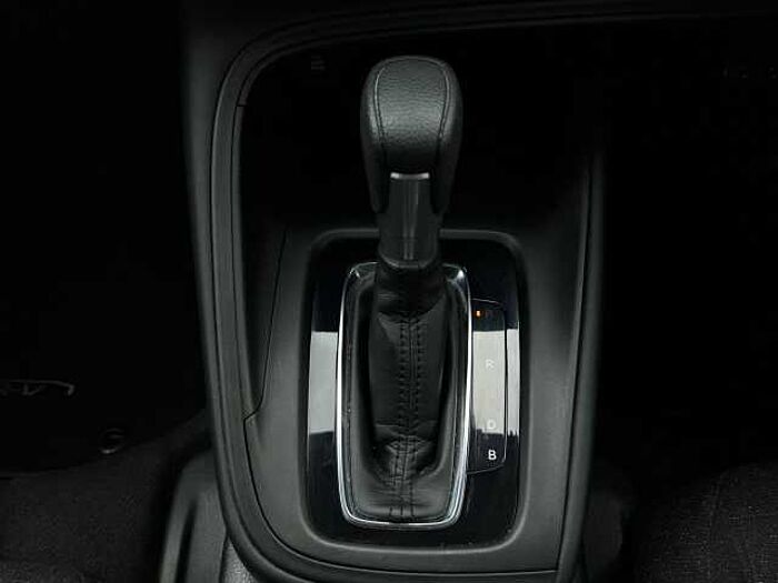 Honda HR-V Hybrid 1.5 h i-MMD Elegance SUV 5dr Petrol Hybrid CVT Euro 6 (s/s) (131 ps) 