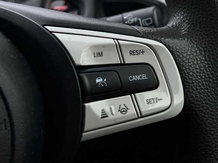 Honda Jazz Hybrid 1.5 h i-MMD SR Hatchback 5dr Petrol Hybrid eCVT Euro 6 (s/s) (109 ps) 