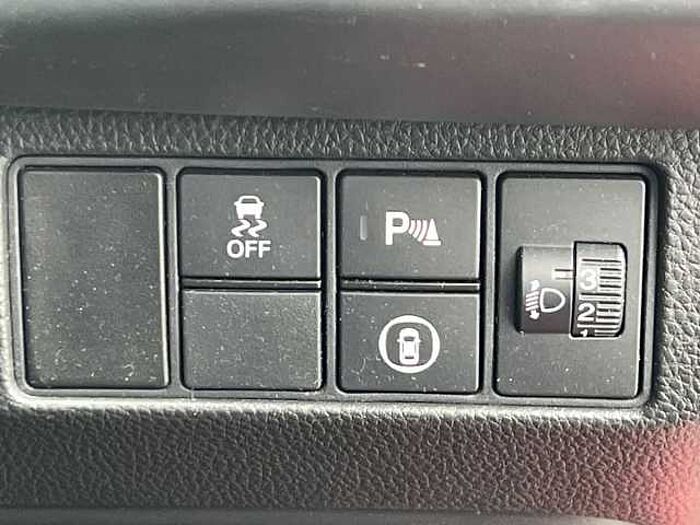 Honda HR-V Hybrid 1.5 h i-MMD Elegance SUV 5dr Petrol Hybrid CVT Euro 6 (s/s) (131 ps) 