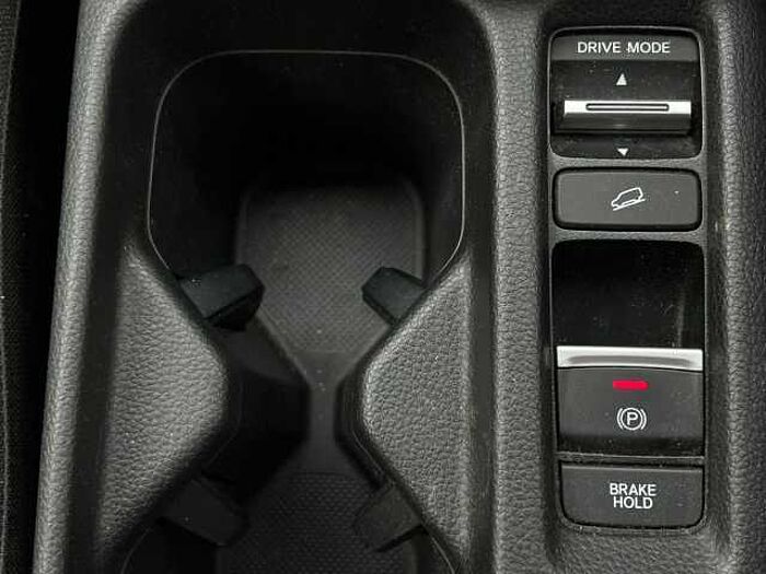 Honda HR-V Hybrid 1.5 h i-MMD Elegance SUV 5dr Petrol Hybrid CVT Euro 6 (s/s) (131 ps) 