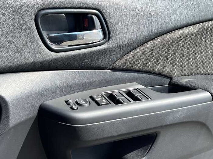 Honda CR-V 1.6 i-DTEC SE Plus Navi SUV 5dr Diesel Manual Euro 6 (s/s) (120 ps) 