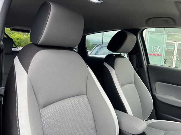 Honda Jazz Hybrid 1.5 h i-MMD Crosstar EX Hatchback 5dr Petrol Hybrid eCVT Euro 6 (s/s) (109 ps) 