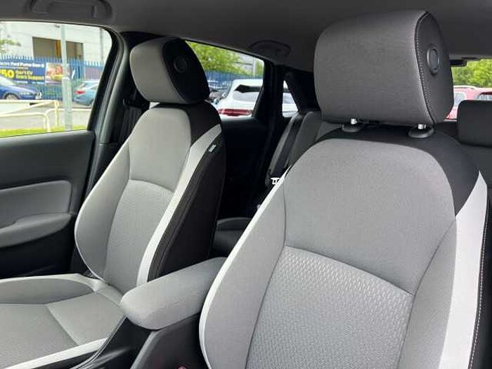 Honda Jazz Hybrid 1.5 h i-MMD Crosstar EX Hatchback 5dr Petrol Hybrid eCVT Euro 6 (s/s) (109 ps) 