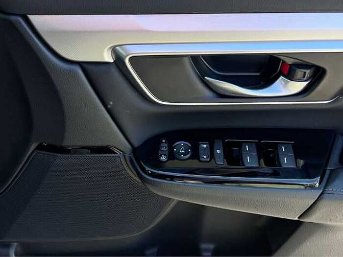 Honda CR-V Hybrid 2.0 h i-MMD SR SUV 5dr Petrol Hybrid eCVT 4WD Euro 6 (s/s) (184 ps) 