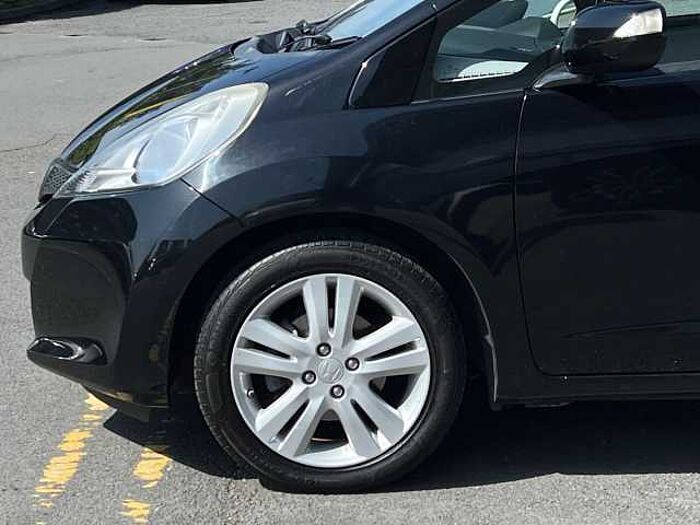 Honda Jazz 1.4 i-VTEC ES Plus Hatchback 5dr Petrol CVT Euro 5 (99 ps) 