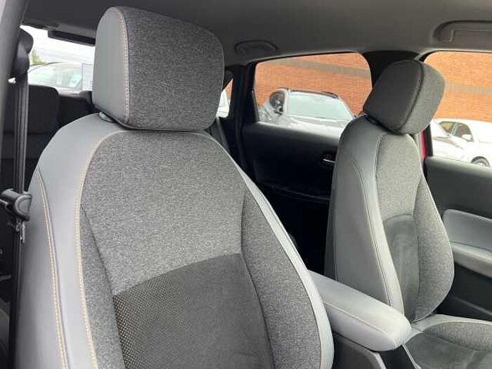 Honda Jazz Hybrid 1.5 h i-MMD Advance Sport Hatchback 5dr Petrol Hybrid eCVT Euro 6 (s/s) (122 ps) 