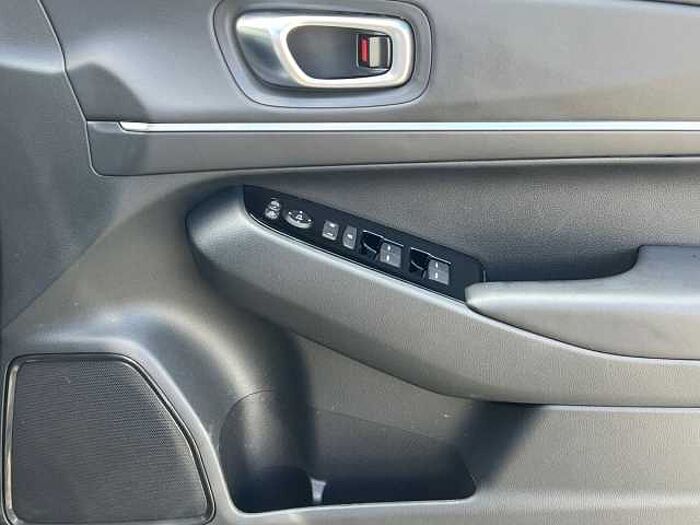 Honda HR-V Hybrid 1.5 h i-MMD Advance SUV 5dr Petrol Hybrid CVT Euro 6 (s/s) (131 ps) 
