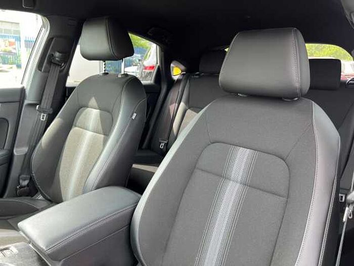 Honda Civic Hybrid 2.0 h i-MMD Sport Hatchback 5dr Petrol Hybrid eCVT Euro 6 (s/s) (184 ps) 