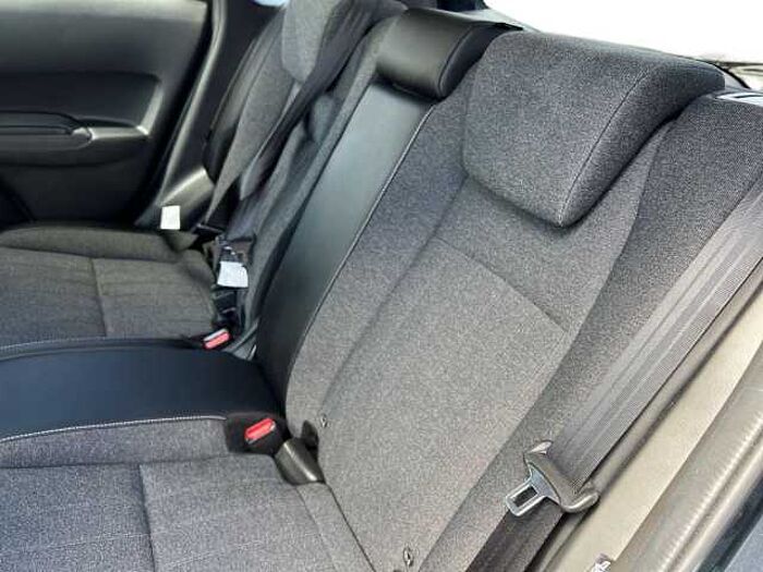 Honda Jazz Hybrid 1.5 h i-MMD Advance Hatchback 5dr Petrol Hybrid eCVT Euro 6 (s/s) (122 ps) 