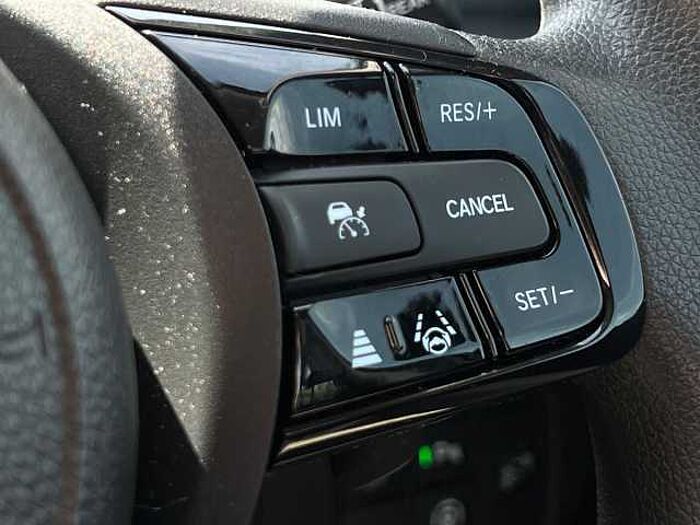Honda HR-V Hybrid 1.5 h i-MMD Elegance SUV 5dr Petrol Hybrid CVT Euro 6 (s/s) (131 ps) 