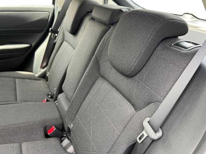 Honda HR-V Hybrid 1.5 h i-MMD Elegance SUV 5dr Petrol Hybrid CVT Euro 6 (s/s) (131 ps) 