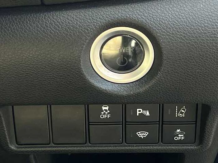 Honda CR-V Hybrid 2.0 h i-MMD SR SUV 5dr Petrol Hybrid eCVT 4WD Euro 6 (s/s) (184 ps) 