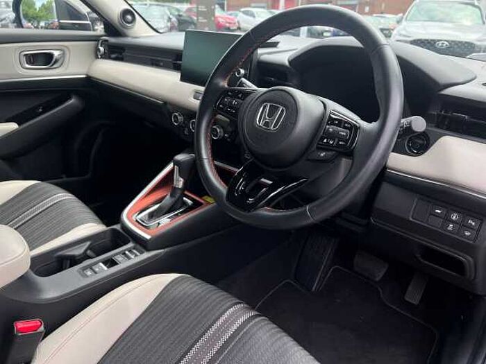 Honda HR-V Hybrid 1.5 h i-MMD Advance Style SUV 5dr Petrol Hybrid CVT Euro 6 (s/s) (131 ps) 