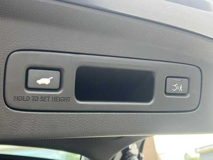 Honda HR-V Hybrid 1.5 h i-MMD Advance Style SUV 5dr Petrol Hybrid CVT Euro 6 (s/s) (131 ps) 