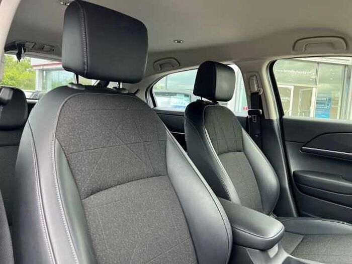 Honda HR-V Hybrid 1.5 h i-MMD Advance SUV 5dr Petrol Hybrid CVT Euro 6 (s/s) (131 ps) 