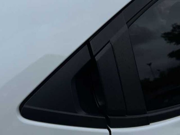 Honda HR-V Hybrid 1.5 h i-MMD e:HEV Advance SUV 5dr Petrol Hybrid CVT Euro 6 (s/s) (131 ps) 